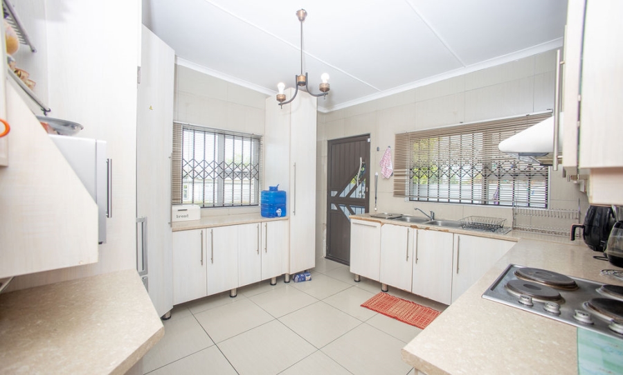 4 Bedroom Property for Sale in Amalinda Eastern Cape